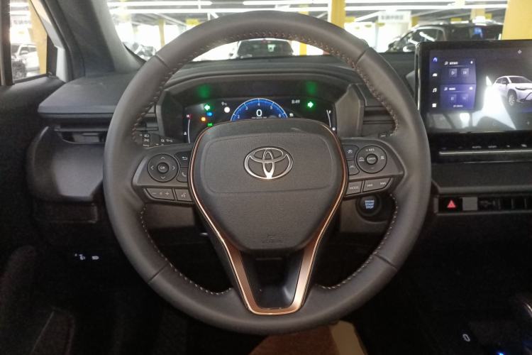 Used Toyota FRONTLANDER 
