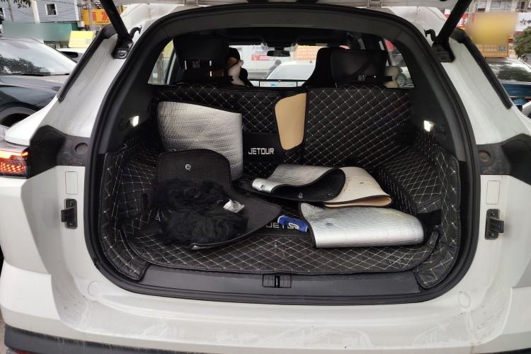 Used JETOUR Dashing i-DM 2022 1.5T DHT Lightning 01