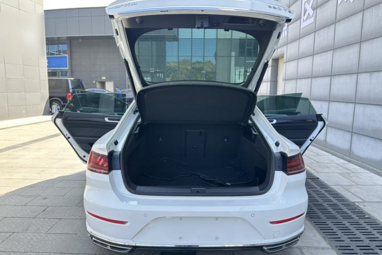 Used Volkswagen FAW-Volkswagen CC 2023 380TSI Striking Edition
