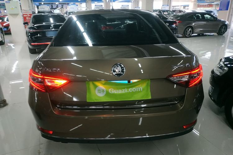 Used Skoda Superb 2016 TSI280 DSG Smart Drive Edition