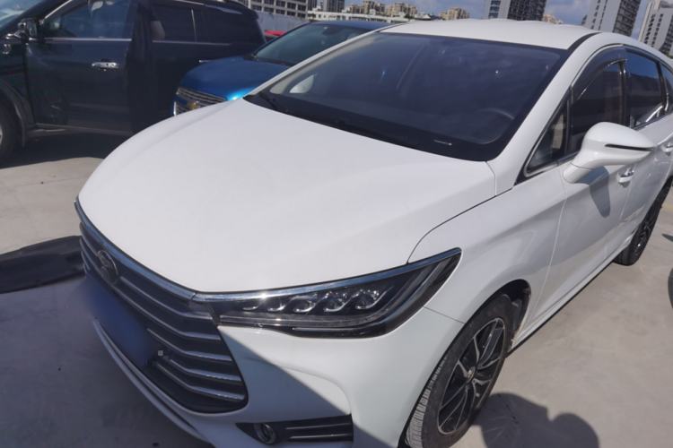 Used BYD Song MAX 2017 1.5T Automatic Smart Connect Luxury 7-Seater
