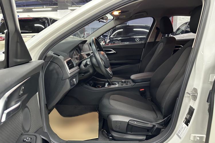 Used BMW 1 Series 2017 118i Fashion Model
