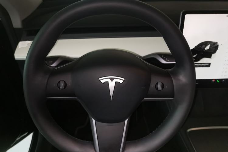 Used Tesla Model Y 2022 Performance High-Performance All-Wheel-Drive Version
