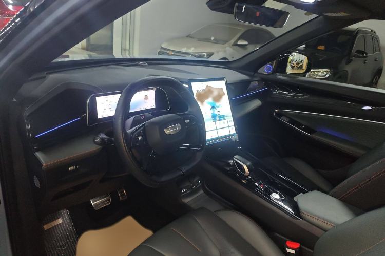 Used Geely Auto Emgrand X7 Sport 2024 1.5TD Prestige Edition
