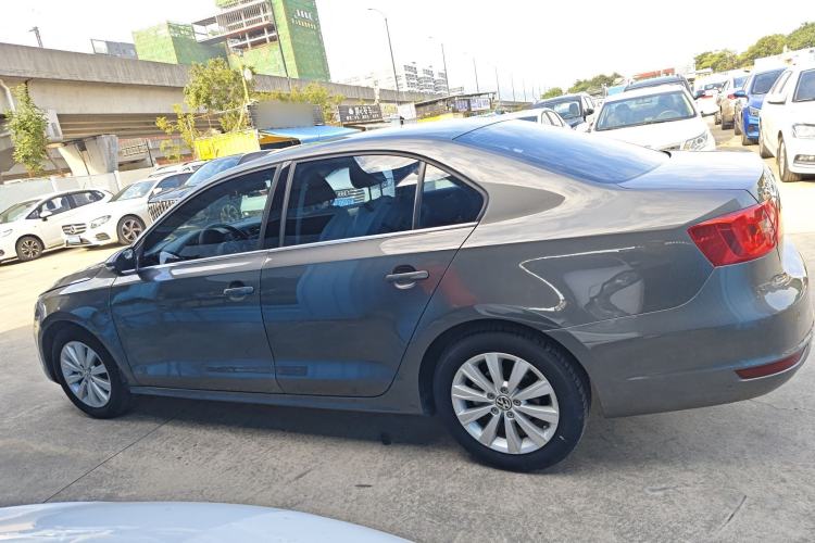 Used Volkswagen Sagitar 2014 Revised Version 1.6L Automatic Comfort Edition
