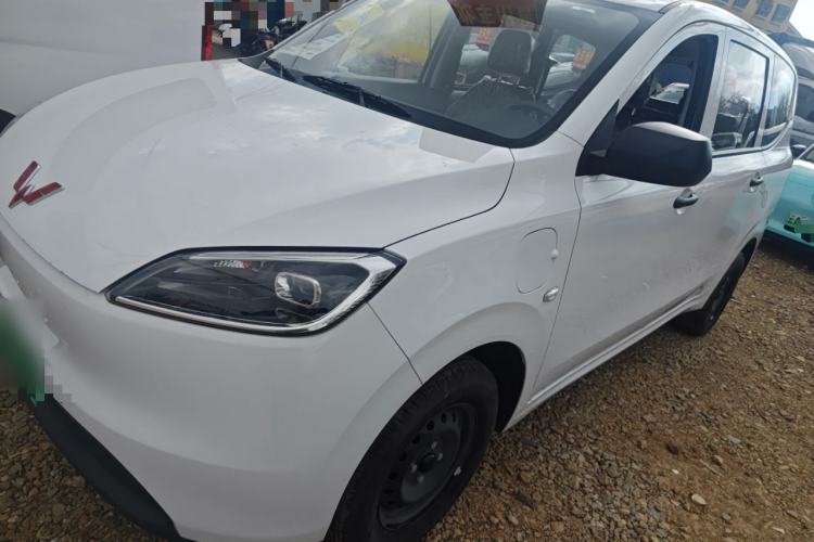 Used Wuling Hongguang New Energy 2024 All-Electric Model 300KM Practical Version