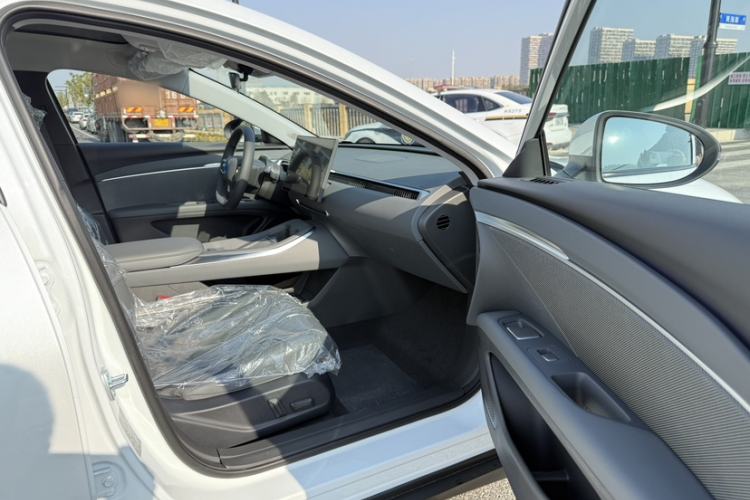 Used XPeng MONA M03 2025 620 Ultra-Long Range Plus
