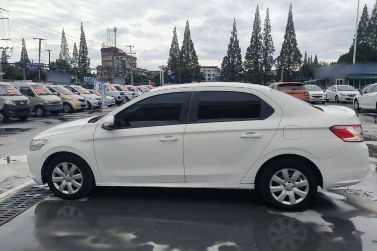 Used Peugeot 301 2014 1.6L Manual Comfort Edition
