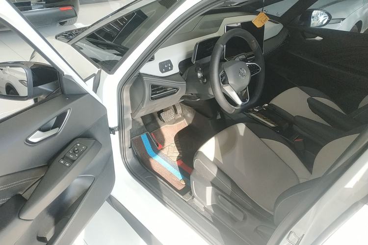 Used Volkswagen ID.3 2025 Smart Version Pure & Intelligent Enjoyment Edition