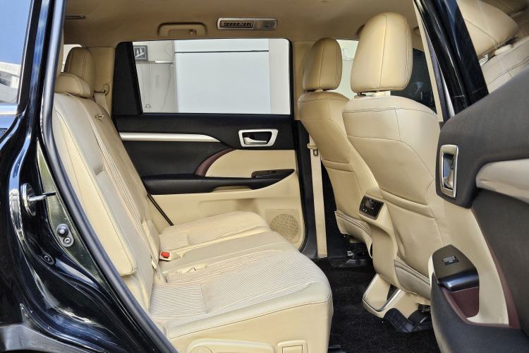 Used Toyota Highlander 2017 2.0T Four-Wheel Drive Elite Edition 7-Seater