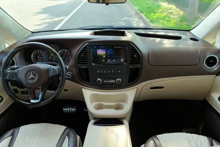 Used Mercedes-Benz Vito 2016 2.0T Business Edition
