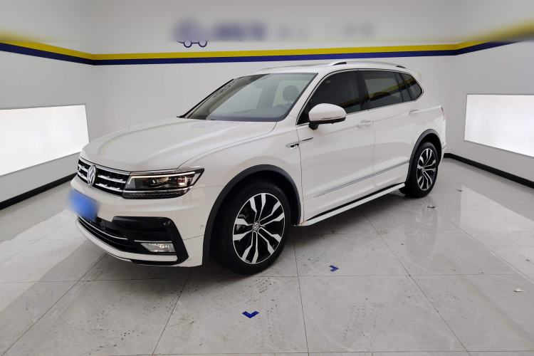 Used Volkswagen Tiguan L 2019 Restyled 330TSI Automatic Two-Wheel Drive R-Line Flagship Version China VI Standard
