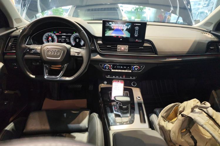 Used Audi Q5L 2022 45T Luxury Dynamic Model
