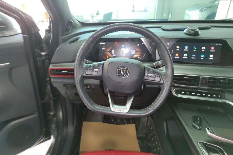 Used Changan UNI-T 2020 1.5T Prestige Version
