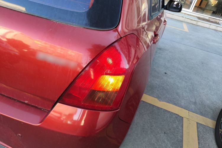 Used Suzuki Swift 2014 1.3L Manual Standard Edition
