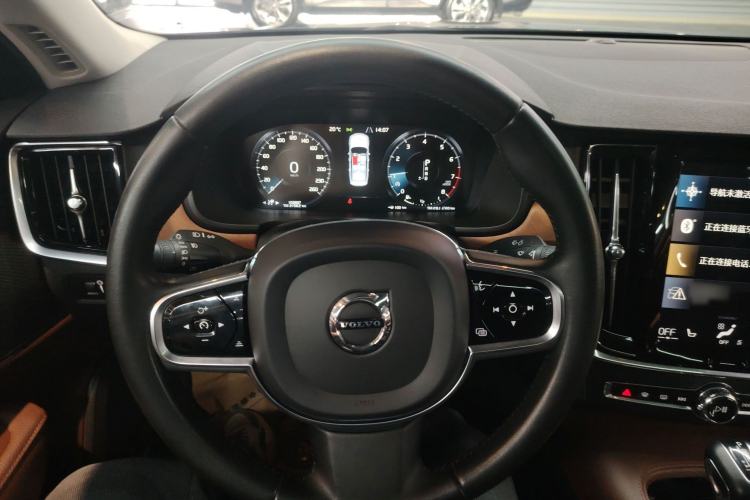 Used Volvo S90 2020 Facelifted T5 Zhiyi Luxury Edition