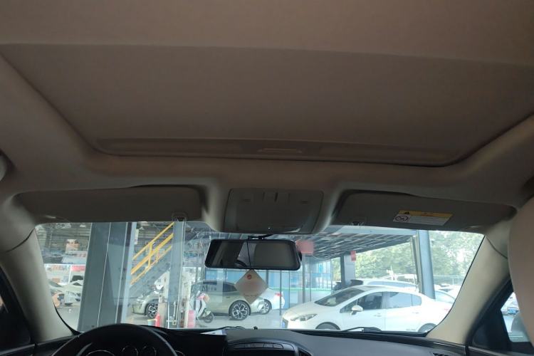 Used Buick Regal 2014 2.0L Leading Fashion Edition