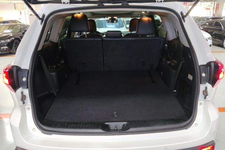 Used Toyota Highlander 2018 2.0T Four-Wheel Drive Luxury Version 7 Seats China VI Standard