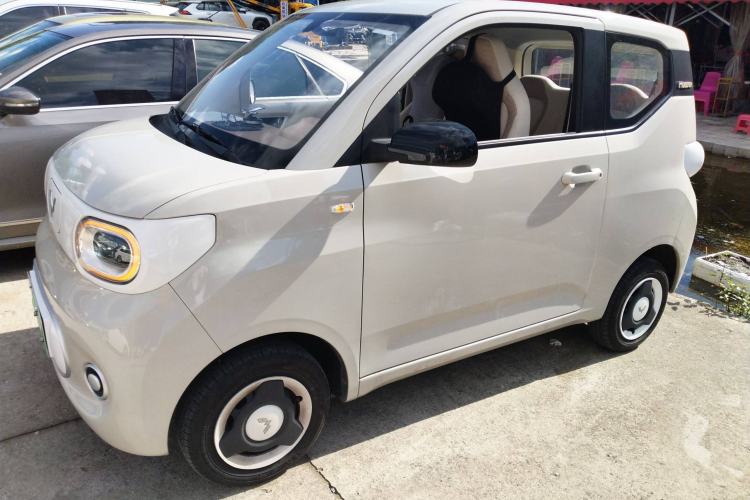Used Wuling Hongguang MINIEV 2024 3rd Generation 215km Youth Edition
