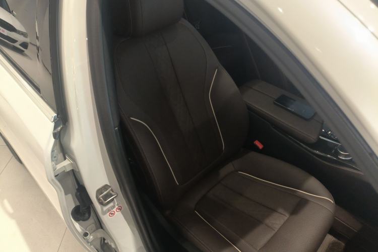 Used BMW 5 Series 2022 Second Facelift 525Li M Sport Package