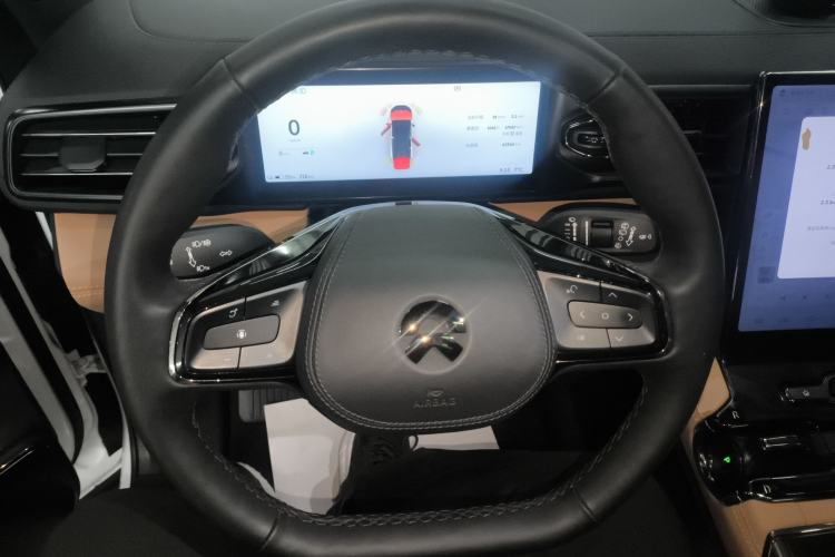 Used Nio ES8 2020 580 km Range 7-Seater Version
