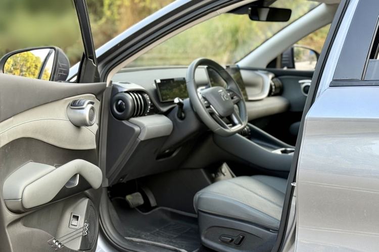 Used BYD Yuan PLUS 2025 Intelligent Driving Version 510 KM Beyond-Grade Edition
