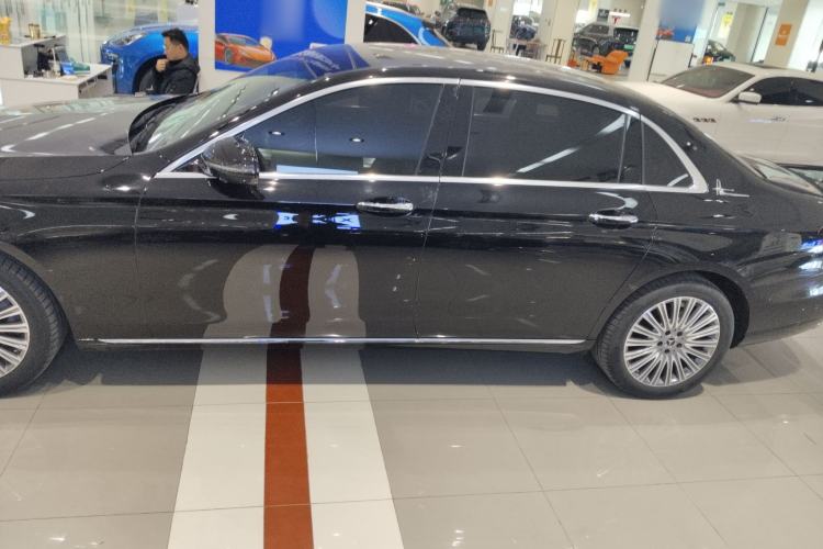 Used Mercedes-Benz E-Class 2022 Second Facelift E 300 L Fashion Edition
