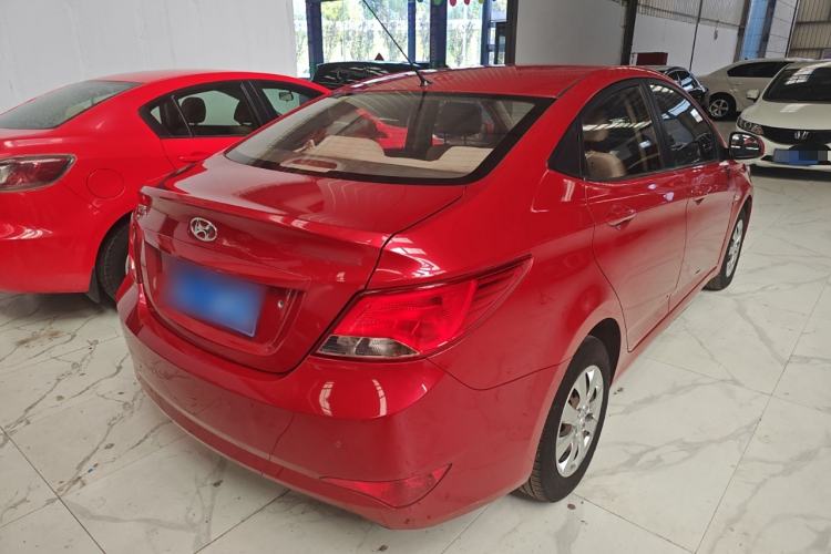 Used Hyundai Verna 2014 1.4L Manual Smart GLS Trim
