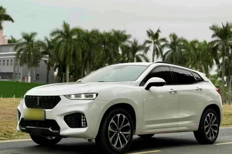 Used Wey VV7 2017 2.0T Ultra-Luxury Version
