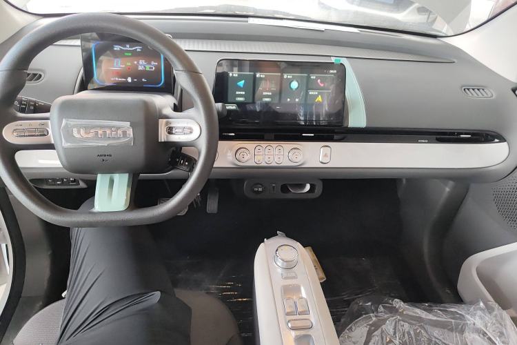 TDK.VehicleDetails.img