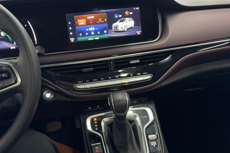 Used GAC Trumpchi M6 2023 PRO 270T DCT Luxury Edition
