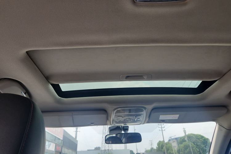 Used Haval H6 2015 Sport Edition 1.5T Automatic Two-Wheel Drive Luxury Model
