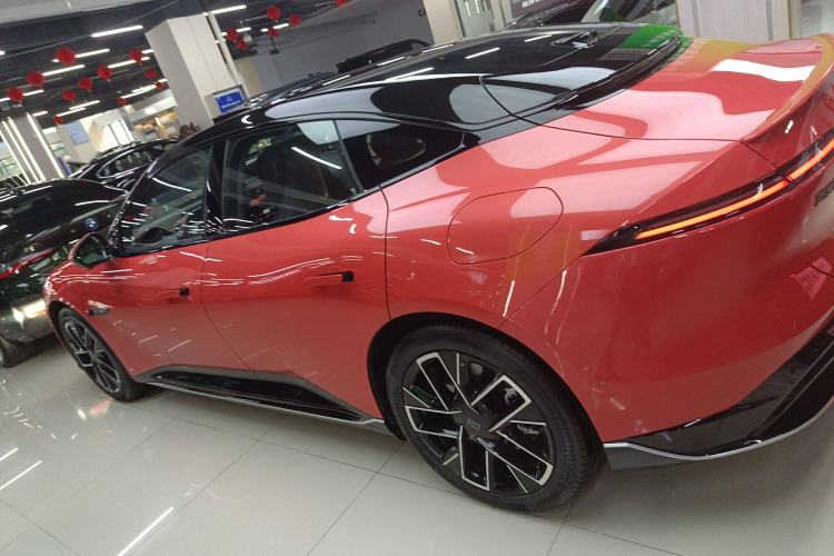 Used  06 2025 Pro Range-Extended Edition
