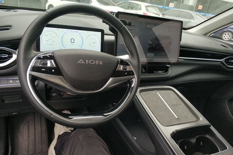 Used AION V 2024 Plus 70 Smart Edition Ternary Lithium