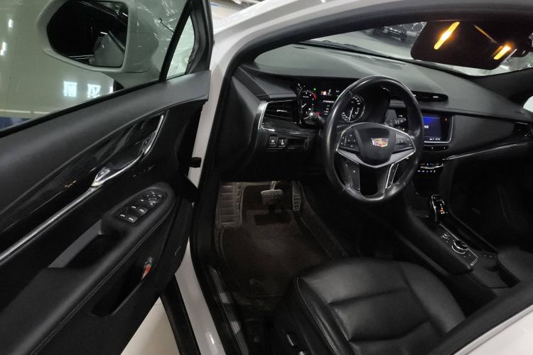 Used Cadillac XT5 2020 28T Luxury Version
