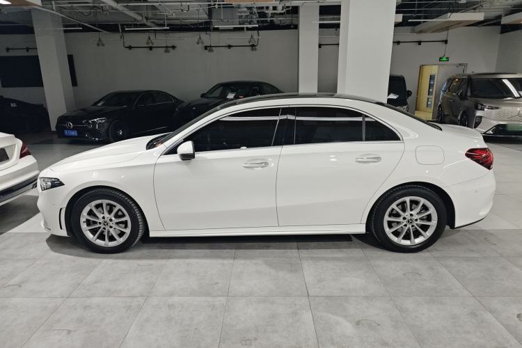 Used Mercedes-Benz A-Class 2022 A 200 L Sport Sedan Fashion Model