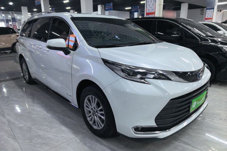 Used Toyota Sienna 2021 2.5L Hybrid Comfort Edition