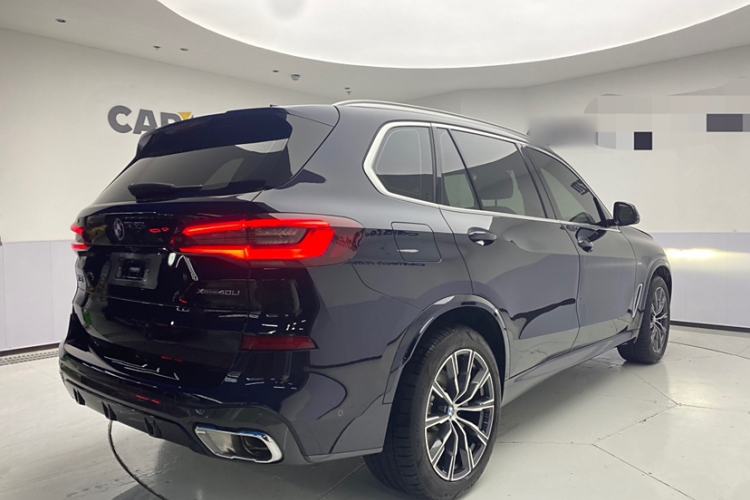 Used BMW X5 2022 Restyled xDrive 30Li M Sport Package
