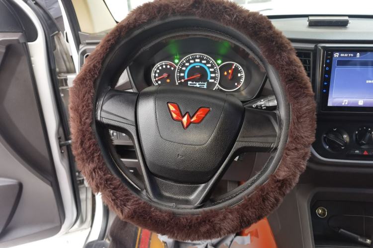 Used Wuling Hongguang V 2022 1.5L Enjoy Edition Hydraulic Power Steering LAR
