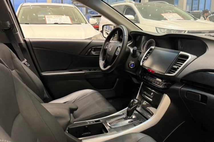 Used Honda Accord 2016 2.0L Elite Edition
