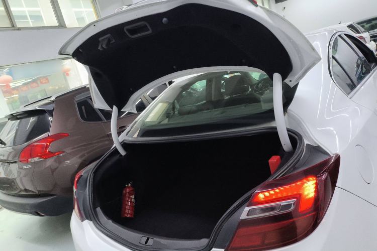 Used Buick Regal 2015 1.6T Leading Technology Model
