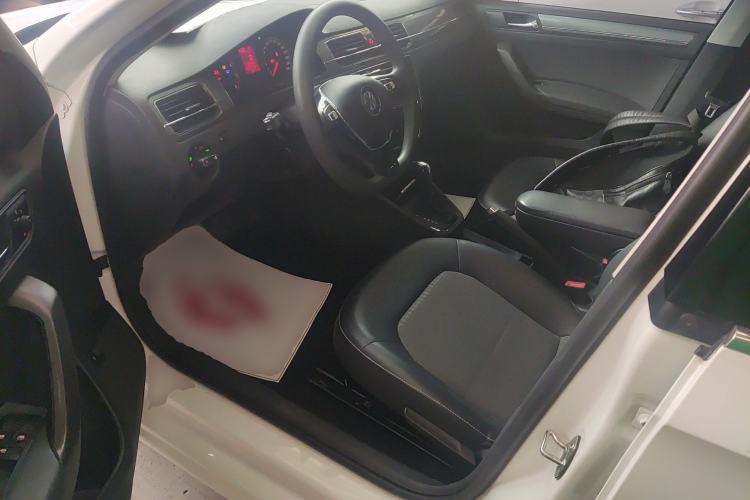 Used Volkswagen Santana 2016 1.6L Automatic Comfort Edition
