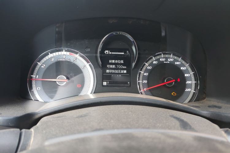 Used Isuzu JLM 2022 2.8T Classic Diesel Two-Wheel Drive Comfort Version with Long Wheelbase – JE493ZLQ6E