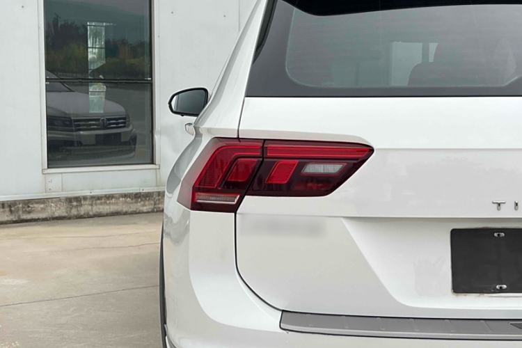 TDK.VehicleDetails.img