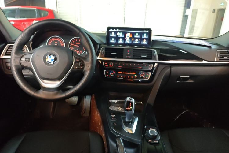 Used BMW 3 Series 2017 320Li xDrive Fashion Model
