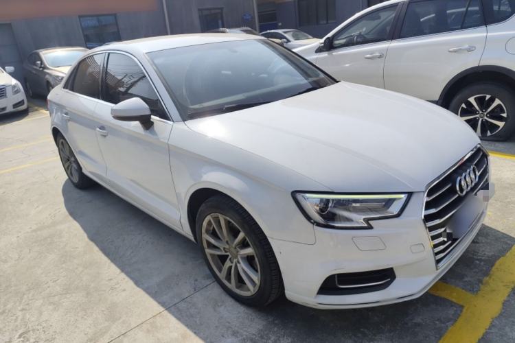 Used Audi A3 2019 Limousine 35 TFSI Ambition China V
