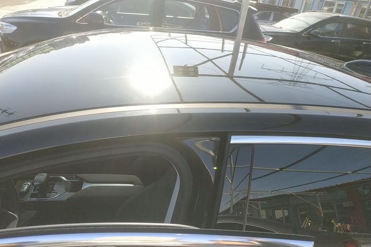 Used Hongqi E-QM5 2024 610 km PLUS
