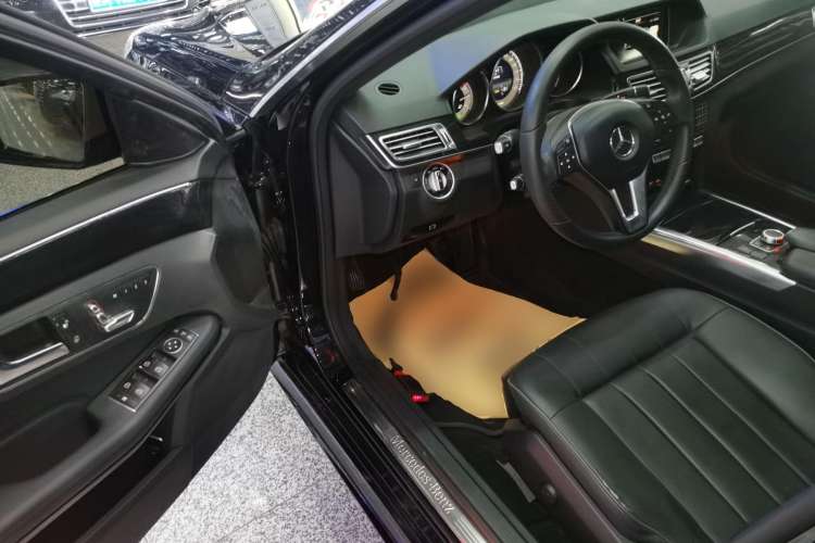 Used Mercedes-Benz E-Class 2015 Restyled E 260 L Sport Edition
