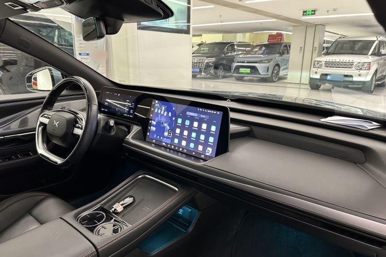 Used XPeng P7 2023 P7i 702 Pro