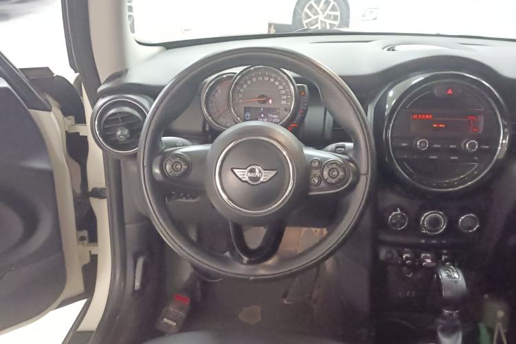 Used  MINI 2014 1.2T ONE+